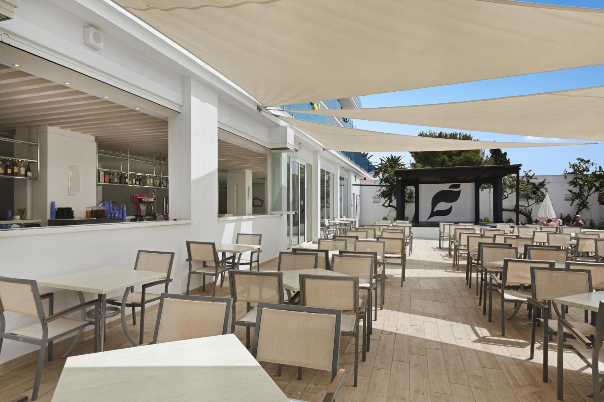 Hotel Thb Sa Coma Platja Exterior foto